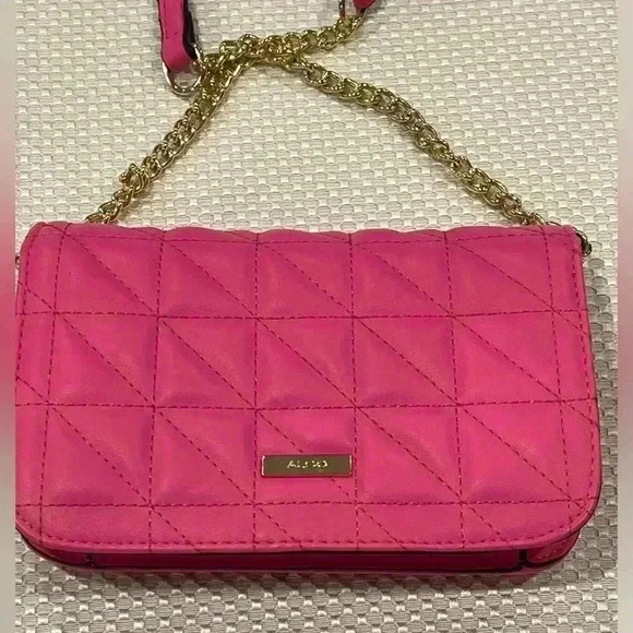 Aldo Hot Pink/Fuchsia quilted removable Gold Chain Turn Lock crossbody - Picture 8 of 11